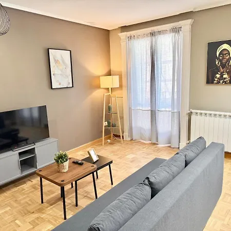 Apartment Vive Viii *